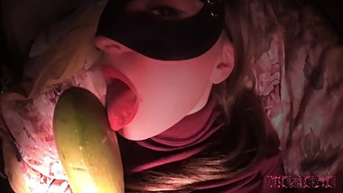 Hypno Girl Sucks and takes big ZUCCHINI in her little Pussy