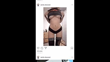 Insta pantie tease 4 (Pantie_obsessed)