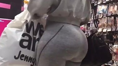 33 WHITE SLUTTY TEEN SNOWBUNNY CANDID