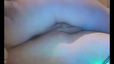 CUTE TEEN PUSSY GETS WET ORGASM AND SQUIRTS