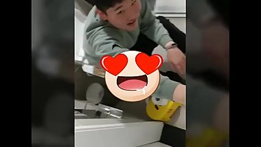 Korean Real Teenager Gangster Toilet SPY Cam REMIX