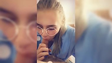 Snapchat Teen giving amazing head