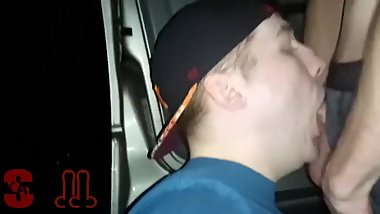 WHY DOES SKADEN LOVE JESUS? HE S HUNG LOL